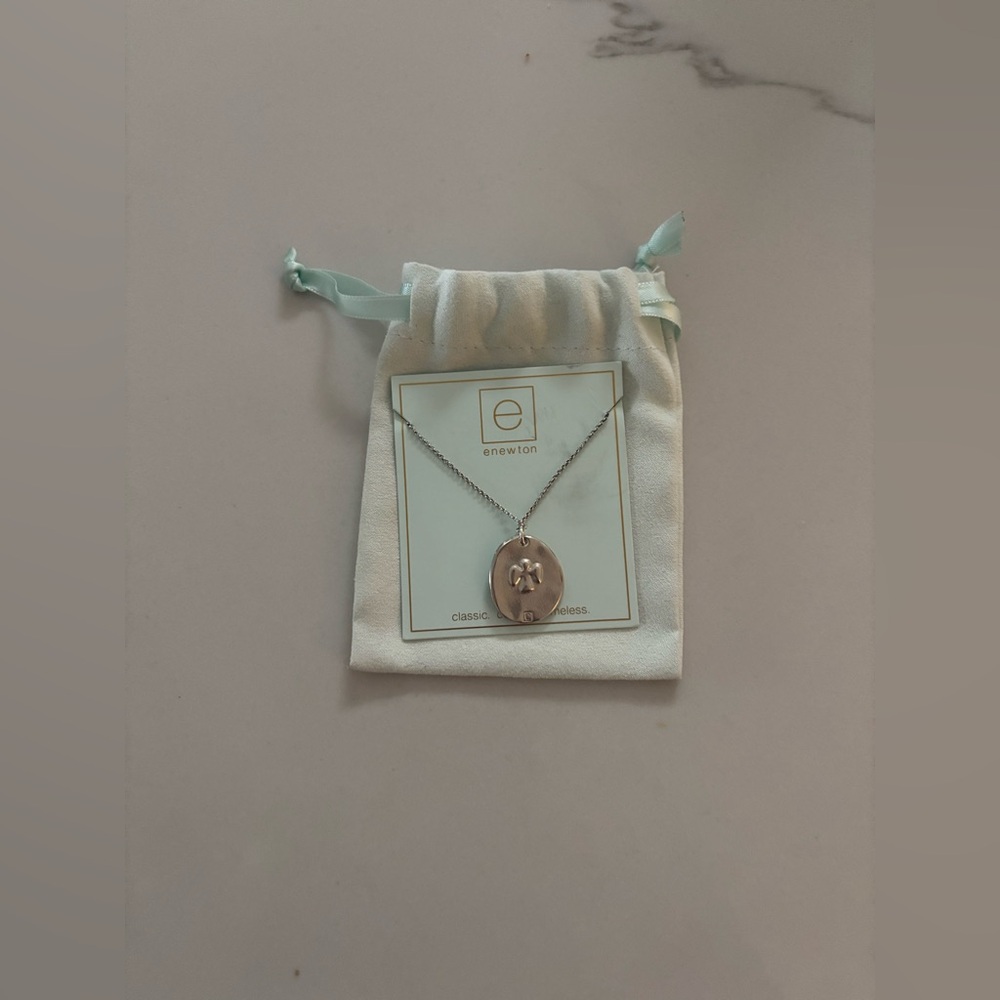 E Newton Inspire necklace